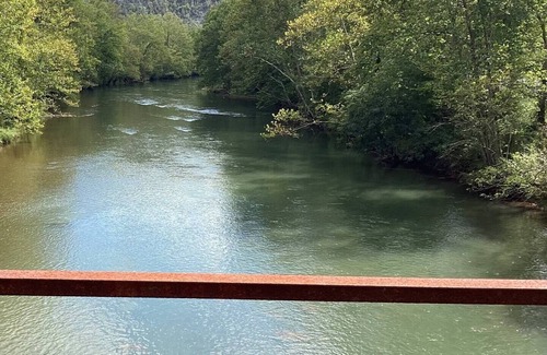 Covington House | Country Haven Cottage, joins Jackson River Trail and many other attractions n