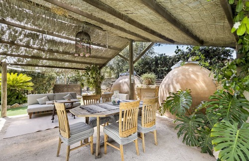Pilar de la Horadada Villa | Country House 'Cambiardeaires Rural Piedra' with Mountain View, Wi-Fi and Air Conditioning