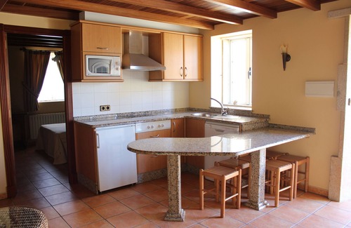 Coristanco House | Country House 'Casa 2' with Shared Terrace, Shared Garden and Wi-Fi