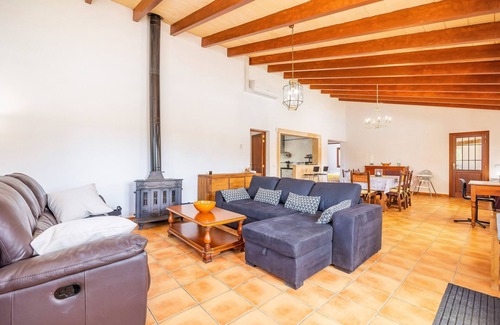 Maria de la Salut Villa | Country House 'Casita Rafal Roig' with Mountain View, Wi-Fi and Air Conditioning