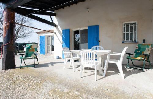 Arles Apartment | Country house in Arles Provence peaceful and lovely