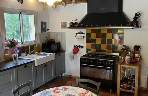 Cuges-les-Pins House | Country house in cuges les Pins
