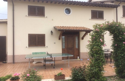 Camporoppolo Villa | Country House Nonna Alda - Located in the countryside of Spoleto