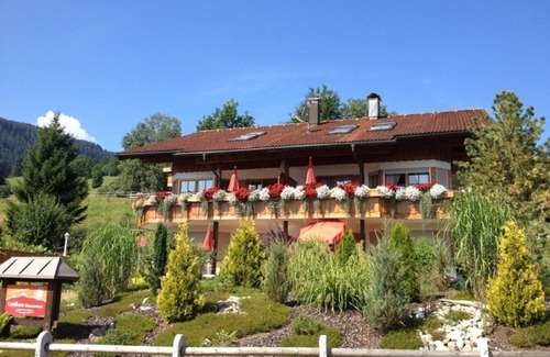 Obermaiselstein Condo | Country house Obermaiselstein THE VIEW - wonderful mountain view from apartment Rubihorn