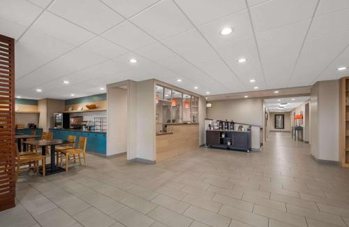 Fredericksburg Hotel | Country Inn & Suites by Radisson, Fredericksburg South I-95 , VA