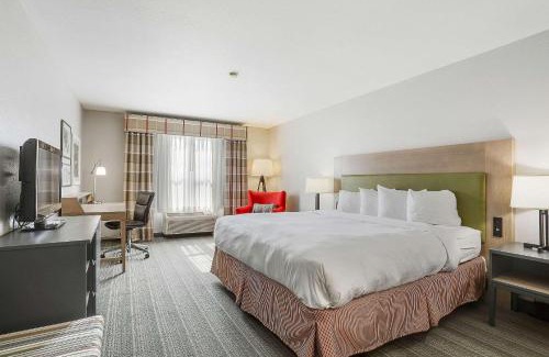 Ashwaubenon Hotel | Country Inn & Suites by Radisson, Green Bay, WI
