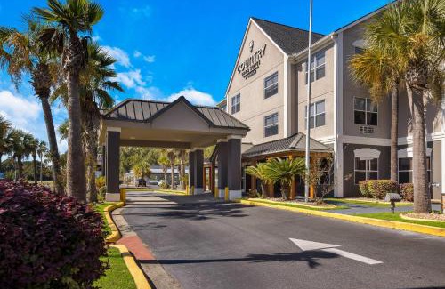 Hinesville Hotel | Country Inn & Suites by Radisson, Hinesville, GA