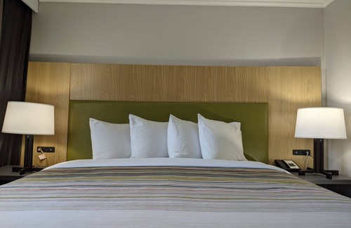 Pennington Bend Hotel | Country Inn & Suites by Radisson, Nashville, TN