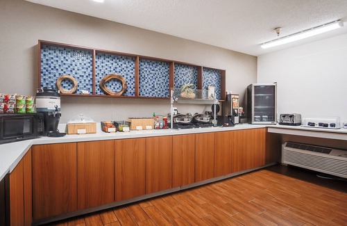 Windsor Forest Hotel | Country Inn & Suites by Radisson, Savannah Southside