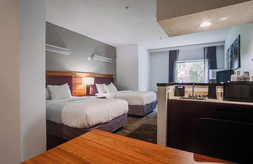 Windsor Forest Hotel | Country Inn & Suites by Radisson, Savannah Southside