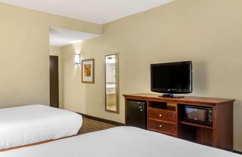 Summerhill Hotel | Country Inn & Suites by Radisson, Atlanta Downtown