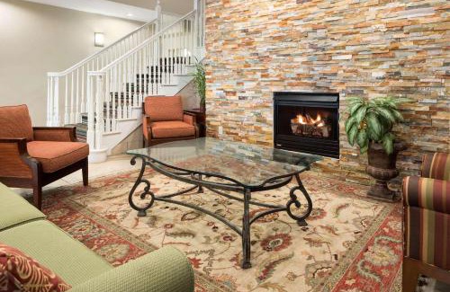 Columbus Hotel | Country Inn & Suites by Radisson, Columbus West, OH