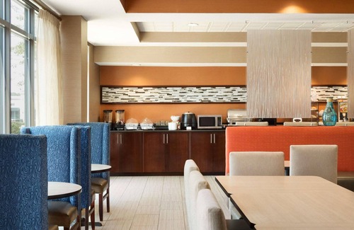 Cordova Hotel | Country Inn & Suites by Radisson, Wolfchase-Memphis, TN
