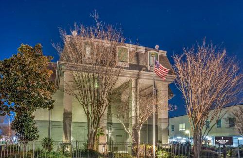 Metairie Hotel | Country Inn & Suites by Radisson, Metairie New Orleans , LA