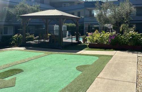 Marina Hotel | Country Inn & Suites by Radisson, Monterey Beachfront-Marina, CA