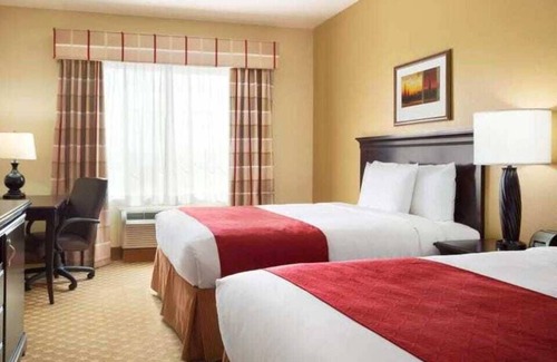 Hiram Hotel | Country Inn & Suites by Radisson, Hiram, GA