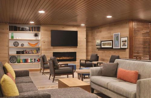Kodak Hotel | Country Inn & Suites by Radisson, Sevierville-Kodak, TN