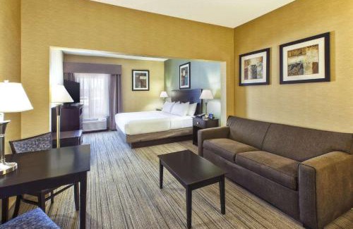 Benton Harbor Hotel | Country Inn & Suites by Radisson Benton Harbor-St Joseph MI