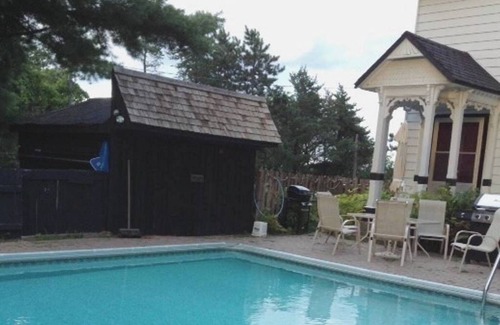 Rideau Lakes House | Country living at its bestnFishing/golfing/walking trails/bird watching/relaxing