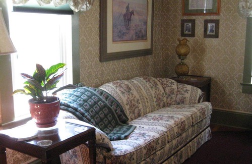Roseburg Other | Country Living, City Conveniences In The Rural Heart Of The Land Of The Umpqua