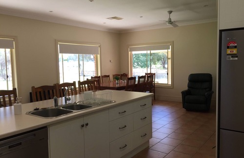 Deniliquin Other | Country living … Ideal for families and groups.