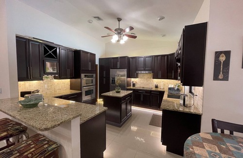 Hunt Club House | Country living just 20 minutes from the beach!