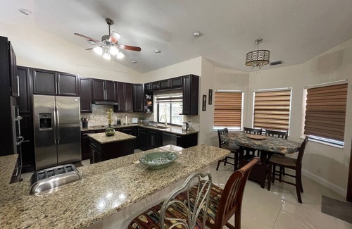 Hunt Club House | Country living just 20 minutes from the beach!