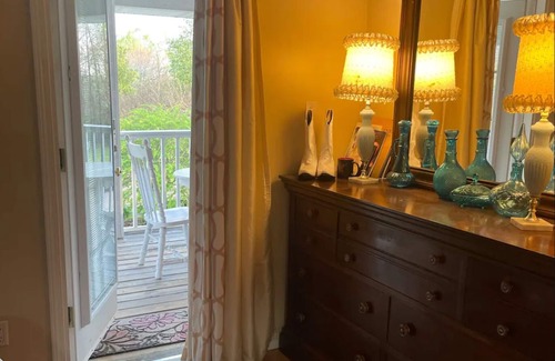Camden House | Country Music Luxury Suites