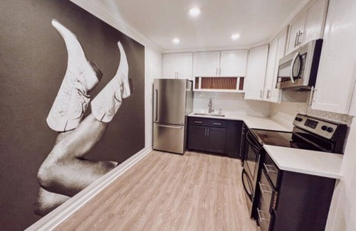 Music Row Condo | Country Music Themed Condo Steps from Music Row