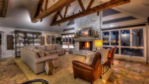 Morganton House | Country Roads
