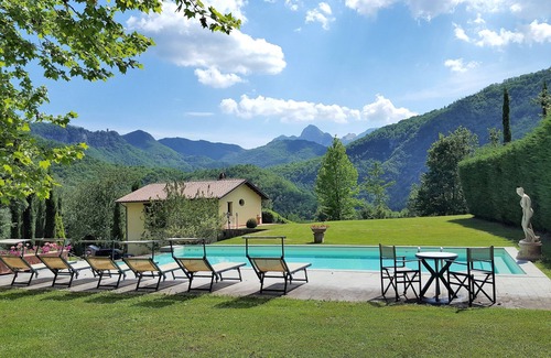 Castelnuovo di Garfagnana Villa | Country villa in Garfagnana with private pool (7sleeps)