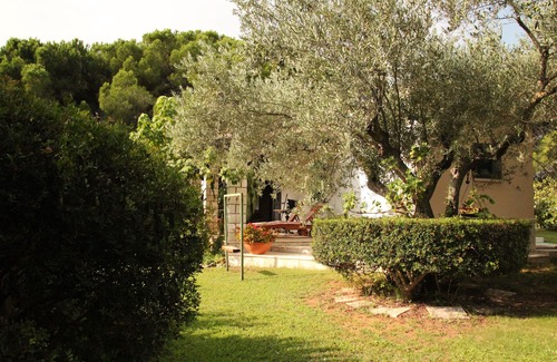 Orosei Villa | Country villa near the sea with small garden