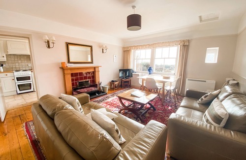 Crail Cottage | Countryside Cottage in Crail sleeping 6