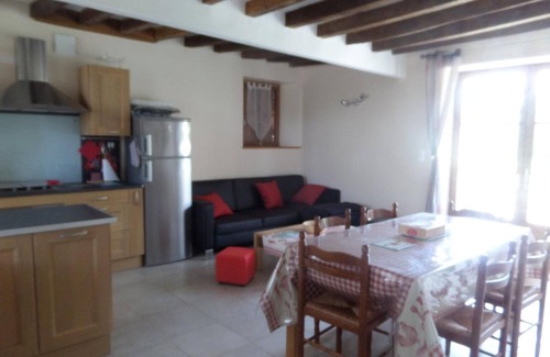 Sambin Cottage | Countryside house between Blois and Montrichard, air-conditioned, garden and private parking