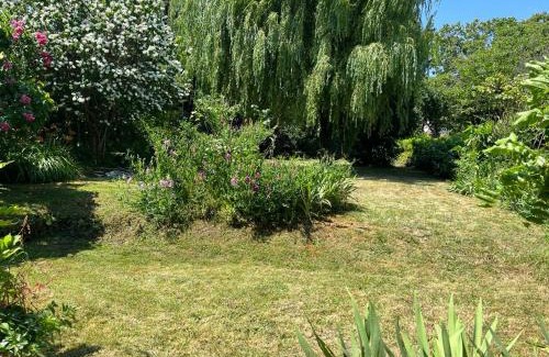 Chaville House | *Countryside in town * Close to Paris*