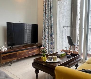 Bengaluru Apartment | Couple friendly 1 BHK near airport Hebbal