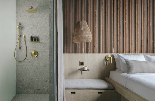 Lower State Hotel | Couple Retreat | Room with Stunning City View | Near Barbara Beaches