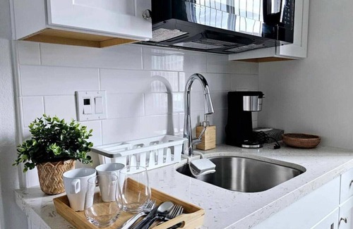 Stockton Apartment | Couple's Getaway: Kitchen, Laundry & Private Bath
