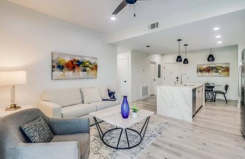 Gulfport Apartment | Couples Coastal Getaway w/pool