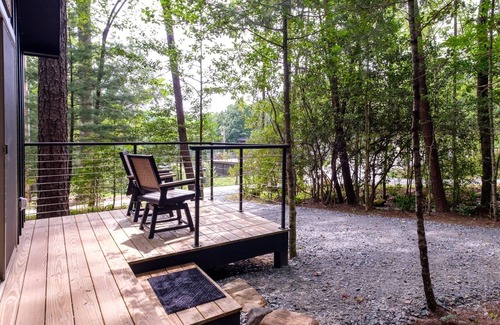 Balsam Grove Cabin | Couples’ Glamping Cabin - Lazy Bear