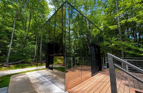 Balsam Grove House | Couples Mirror Cabin- Reflections at Valley Bear Farms Resort