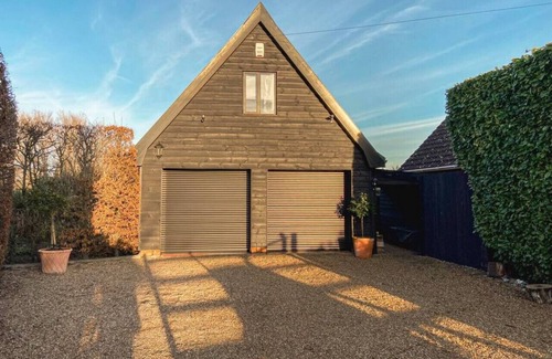 Bury St Edmunds Apartment | Couples Retreat Nr. Bury St Edmunds - Pet Friendly
