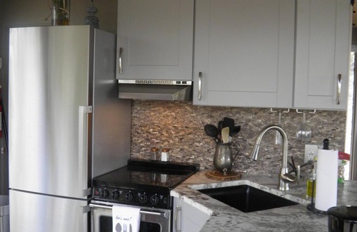 Big Canoe Cottage | Couples Retreat with Hot Tub, Lake & Mountain Views in Big Canoe Luxury Resort