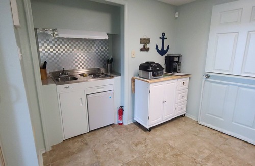 Mid America Apartment | Couples Romantic Lakefront Retreatn
