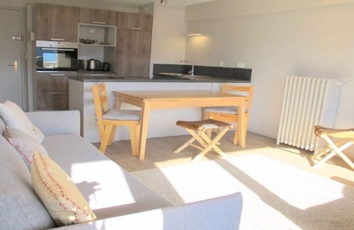 Courchevel Apartment | Courchevel 1850, 2-3 people, in the heart of the resort, ski-in ski-out