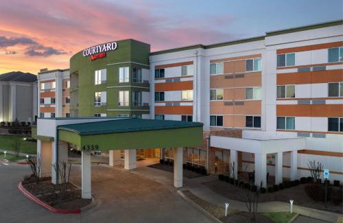 North Little Rock Hotel | Courtyard By Marriott Little Rock North
