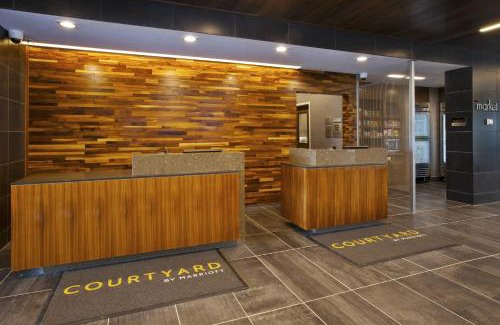 Benton Harbor Hotel | Courtyard by Marriott St. Joseph-Benton Harbor