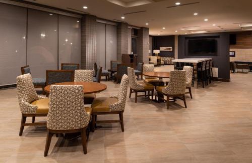Paw Creek Hotel | Courtyard by Marriott Charlotte Northlake