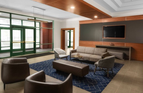 Near West Side Hotel | Courtyard by Marriott Chicago at Medical District/UIC