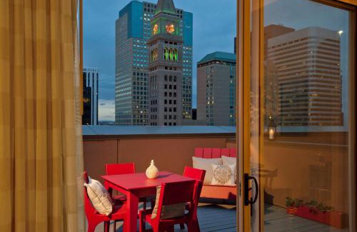 Downtown Denver Hotel | Courtyard by Marriott Denver Downtown